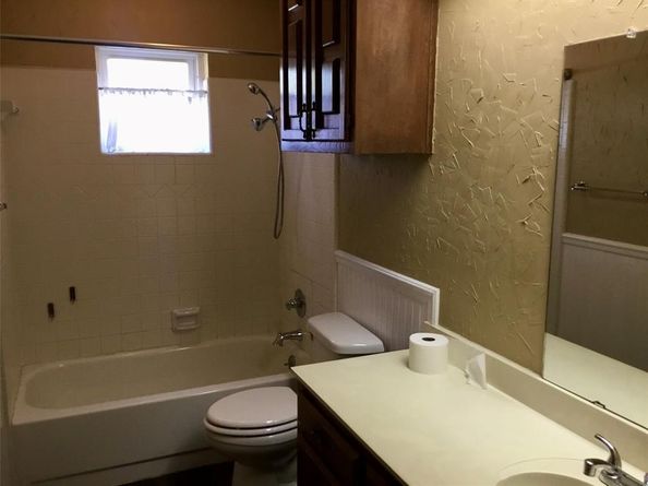 2030  Golf Court , Denton Texas 76205