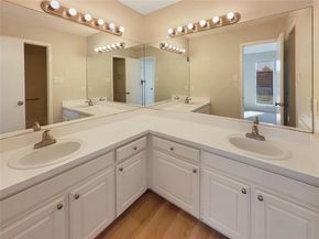 320  Mountain View Court , Bedford Texas 76021