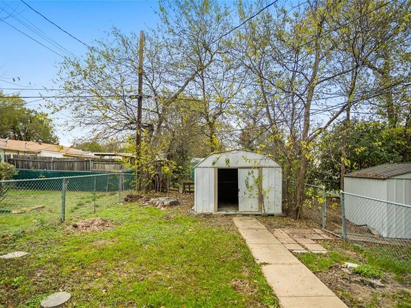 8136  Carlos Street , White Settlement Texas 76108