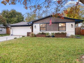 812  Warren Way , Richardson Texas 75080