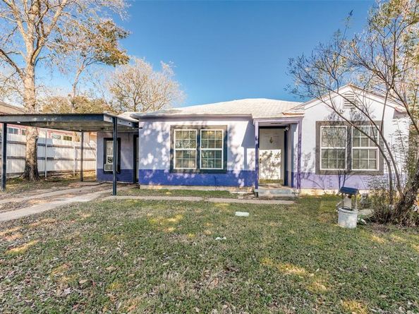 2833  Falls Drive , Dallas Texas 75211