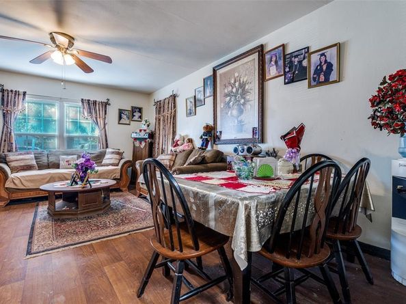 2833  Falls Drive , Dallas Texas 75211