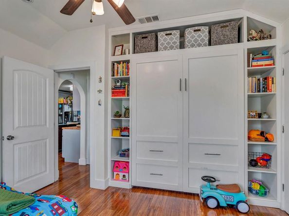 1828  Portland Avenue , Fort Worth Texas 76102