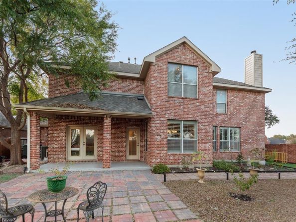 4304  Lone Oak Drive , Mansfield Texas 76063