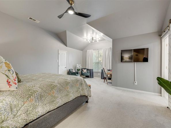 4304  Lone Oak Drive , Mansfield Texas 76063