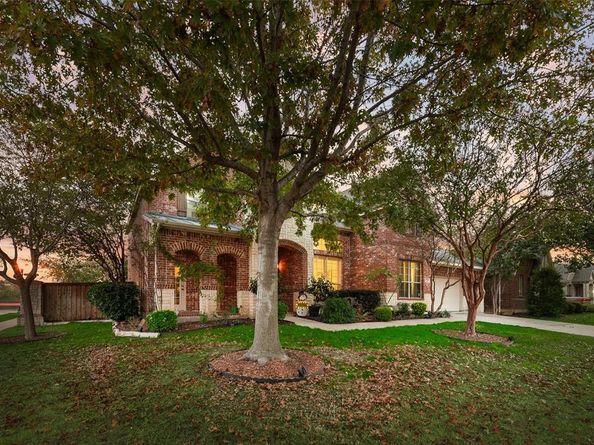 4304  Lone Oak Drive , Mansfield Texas 76063