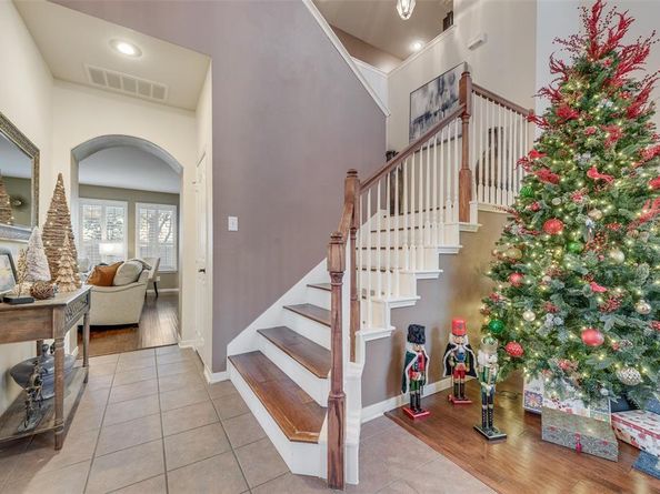 4304  Lone Oak Drive , Mansfield Texas 76063