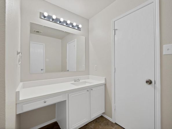 725  Azalea Lane , Cedar Hill Texas 75104