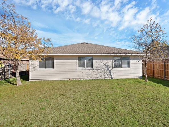 725  Azalea Lane , Cedar Hill Texas 75104