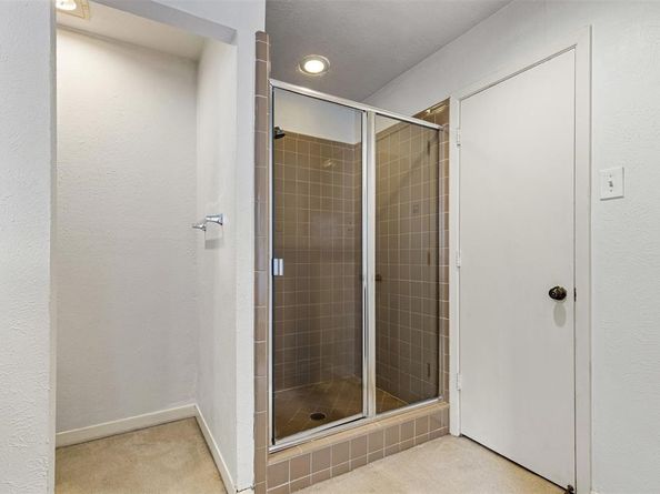 6457  Cedar Hollow Drive , Dallas Texas 75248