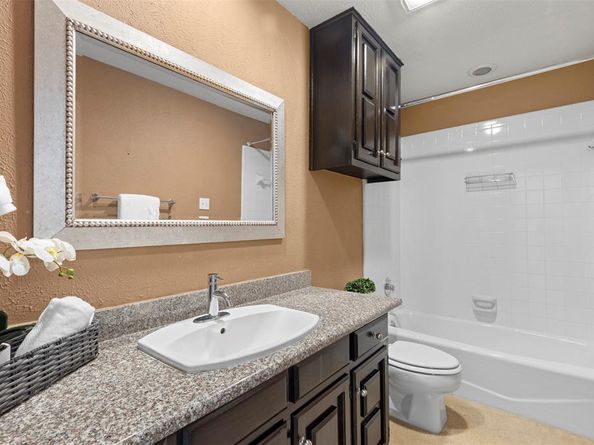 6457  Cedar Hollow Drive , Dallas Texas 75248