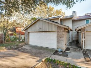 2040  Fleur De Lis Court  , Arlington Texas 76012