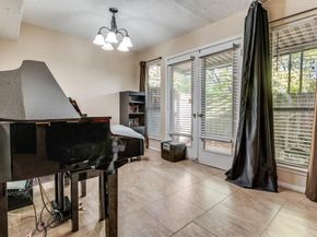 2040  Fleur De Lis Court  , Arlington Texas 76012