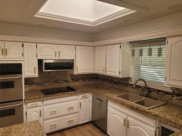 511  Washington Drive , Arlington Texas 76011