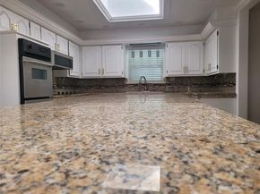 511  Washington Drive , Arlington Texas 76011