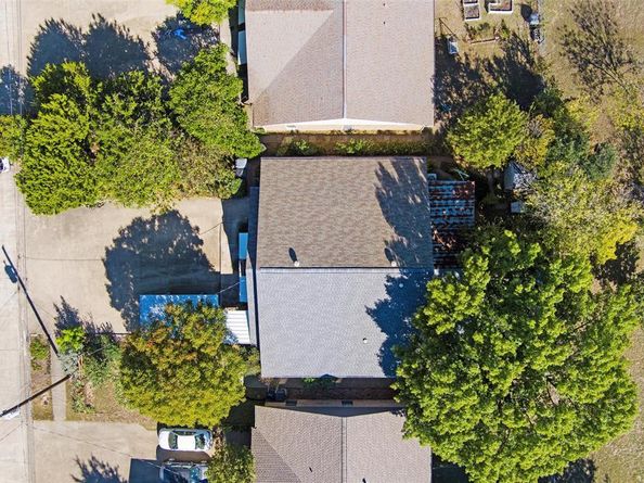 6632  Legters Drive , Dallas Texas 75236