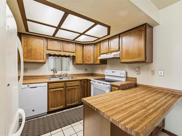 6632  Legters Drive , Dallas Texas 75236