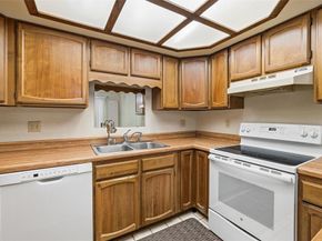 6632  Legters Drive , Dallas Texas 75236