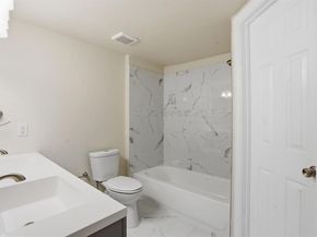 2421  Johnson Street , Fort Worth Texas 76105