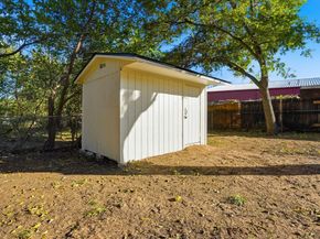 2421  Johnson Street , Fort Worth Texas 76105