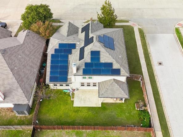 525  BENT OAK Drive , Fort Worth Texas 76131