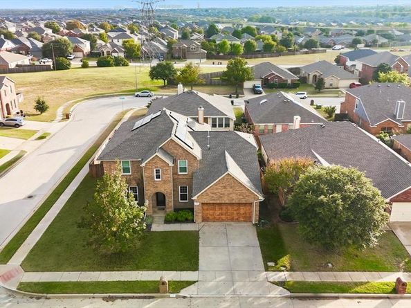 525  BENT OAK Drive , Fort Worth Texas 76131