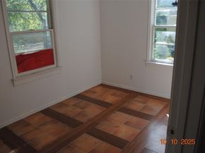 1660  Marsalis Road , Lancaster Texas 75134