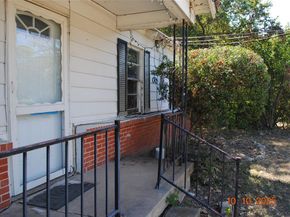 1660  Marsalis Road , Lancaster Texas 75134