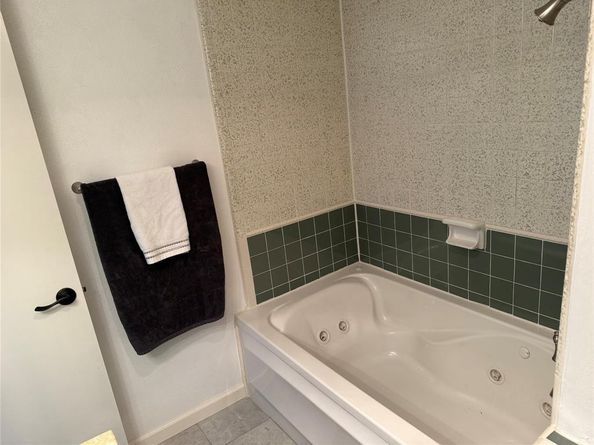 3618  Holly Tree Trail , Garland Texas 75044