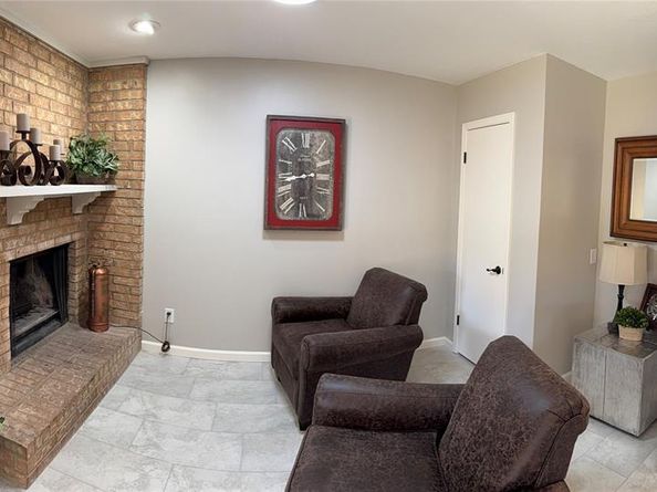 3618  Holly Tree Trail , Garland Texas 75044