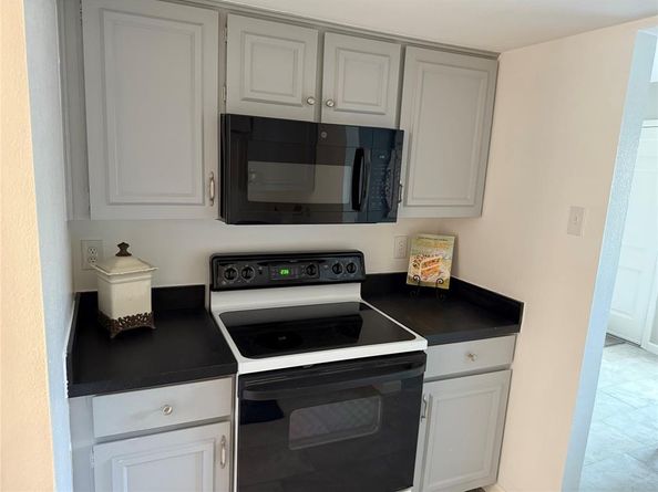 3618  Holly Tree Trail , Garland Texas 75044