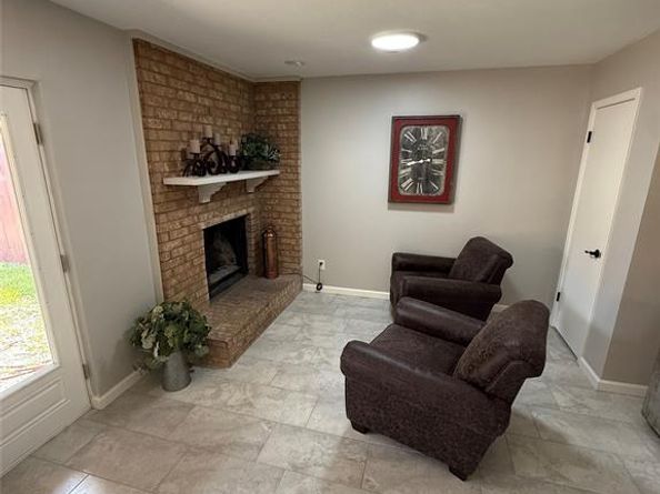 3618  Holly Tree Trail , Garland Texas 75044