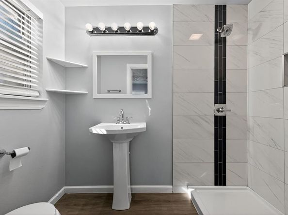 2120  Nottingham Boulevard , Fort Worth Texas 76112