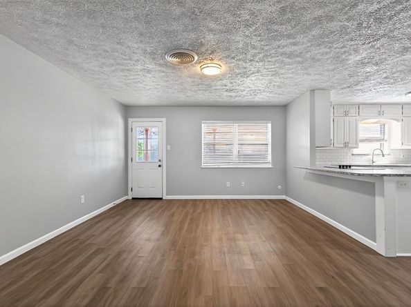 2120  Nottingham Boulevard , Fort Worth Texas 76112