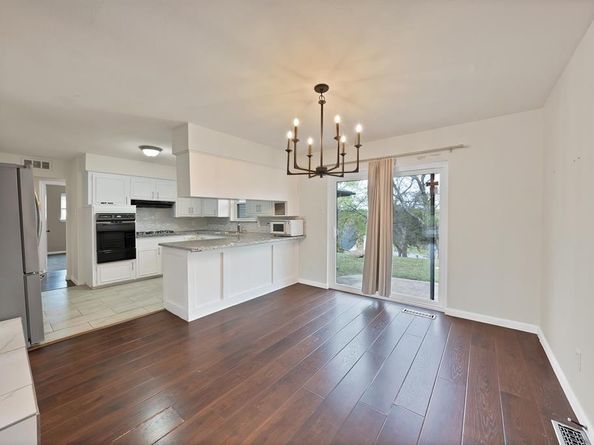 1205  Golden Trophy Drive , Dallas Texas 75232