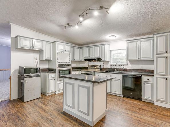 11609  Hardwood Court , Fort Worth Texas 76135