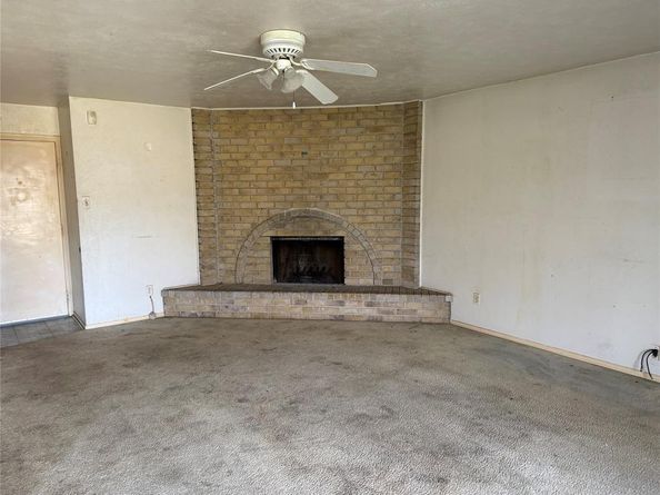 7167  Winterberry Drive , Dallas Texas 75249