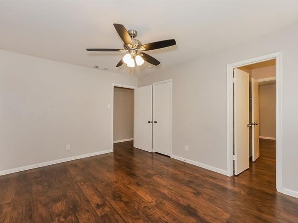 5132  Breakwood Drive , Dallas Texas 75227