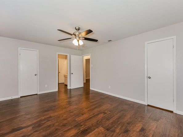 5132  Breakwood Drive , Dallas Texas 75227