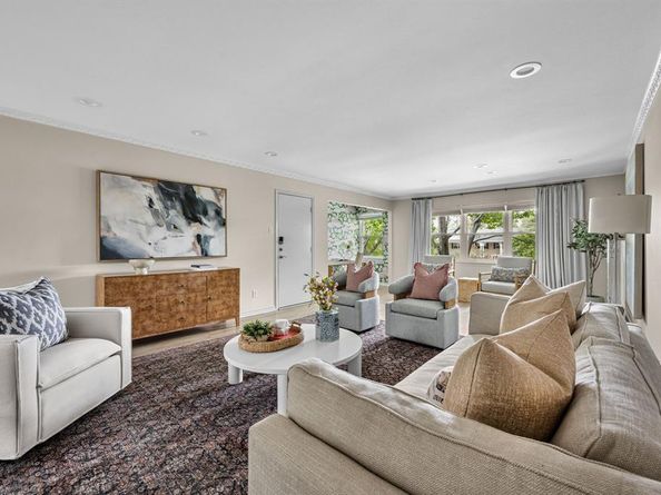 6226  Bandera Avenue  C, Dallas Texas 75225