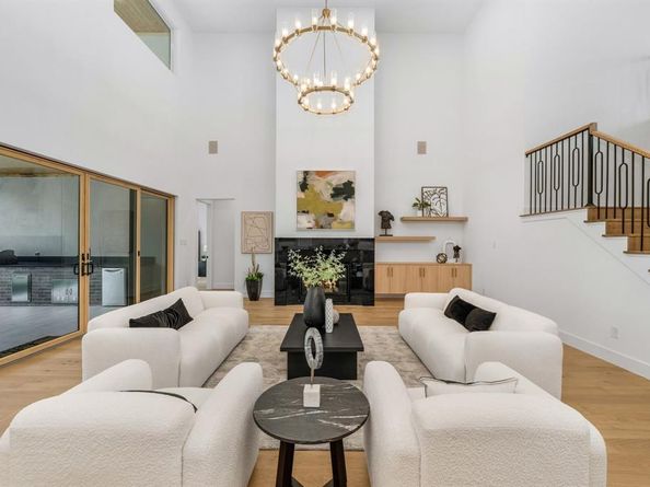 3739  Royal Lane , Dallas Texas 75229