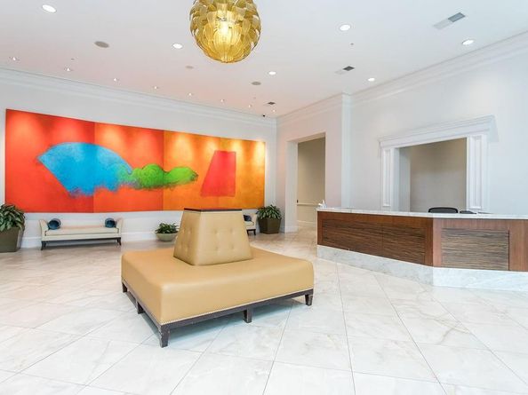 3535  Gillespie Street  408, Dallas Texas 75219