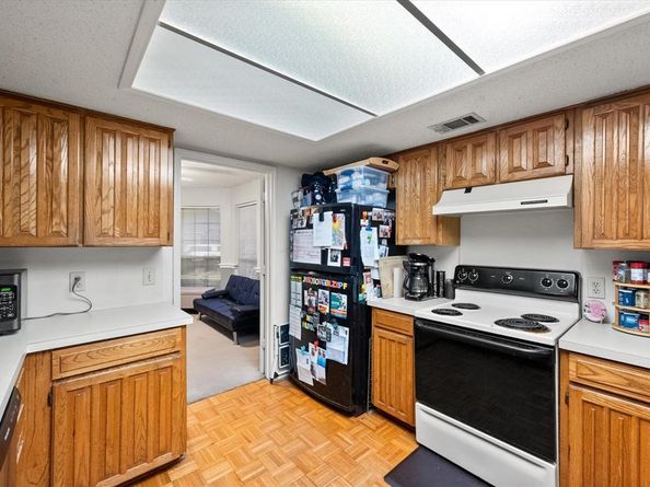 817  Fondren Drive , Arlington Texas 76001