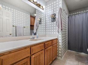 817  Fondren Drive , Arlington Texas 76001