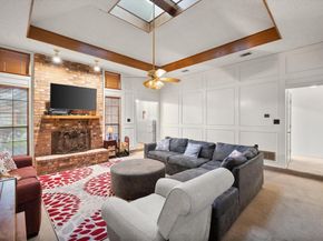 817  Fondren Drive , Arlington Texas 76001