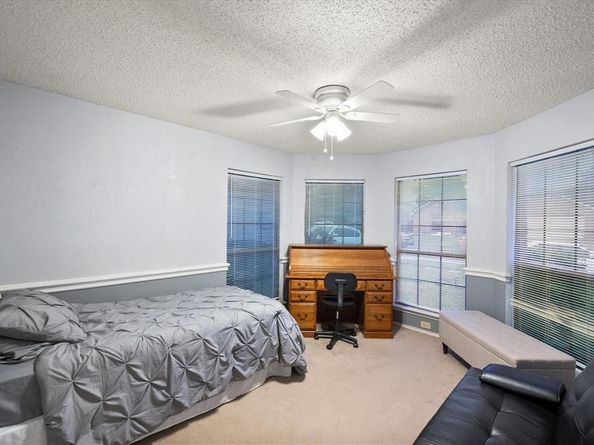 817  Fondren Drive , Arlington Texas 76001