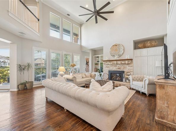 2206  Clearspring Drive N, Irving Texas 75063