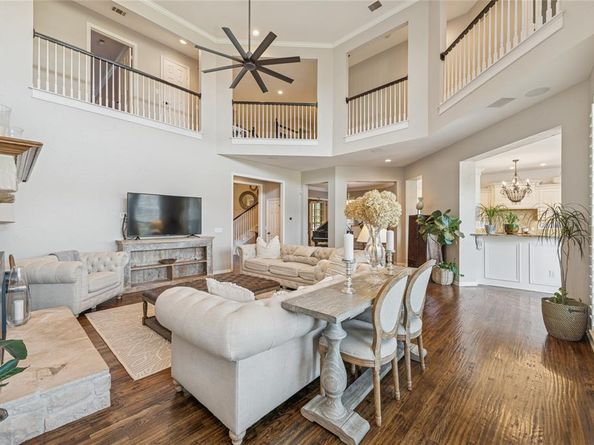 2206  Clearspring Drive N, Irving Texas 75063