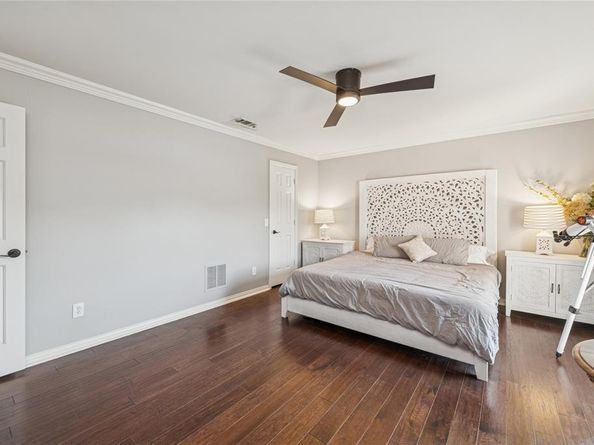 2206  Clearspring Drive N, Irving Texas 75063