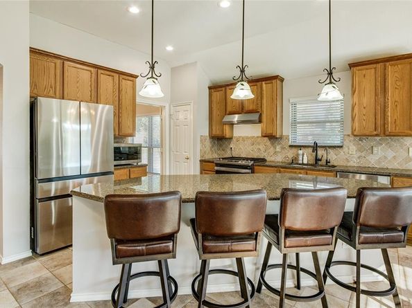 2900  Goodnight Trail , Corinth Texas 76210